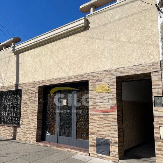 Venta Ph 3 Amb.  En Mataderos