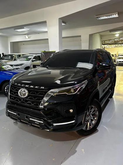 Toyota Fortuner Vxr