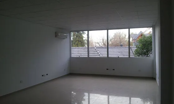 Oficina 54 M2 En Venta En Complejo Bureau Leloir