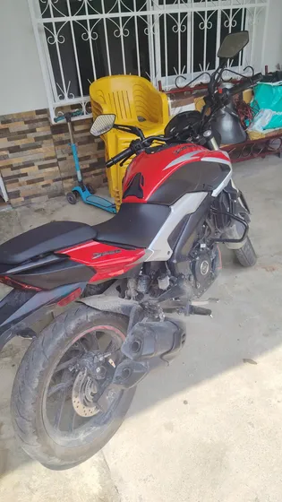 Dominar 250 2025