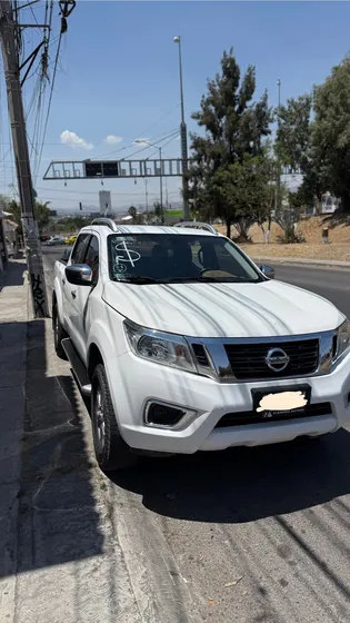 Nissan Frontier Le Tm A