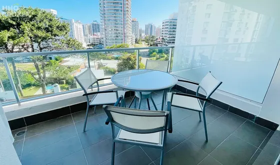 Tus Mejores Vacaciones A Pasos Del Mar, Wind Tower, Playa Brava, Punta Del Este