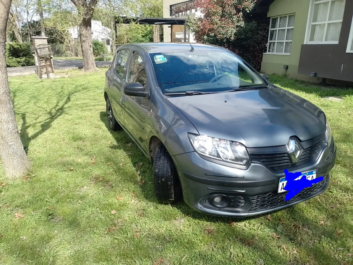 Renault Sandero 1.6 Expression Pack 90 hp