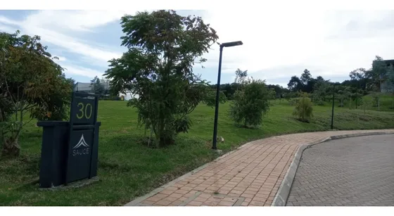 Lote En Venta Sector La Acuarela - Alto De Palmas En Envigado 