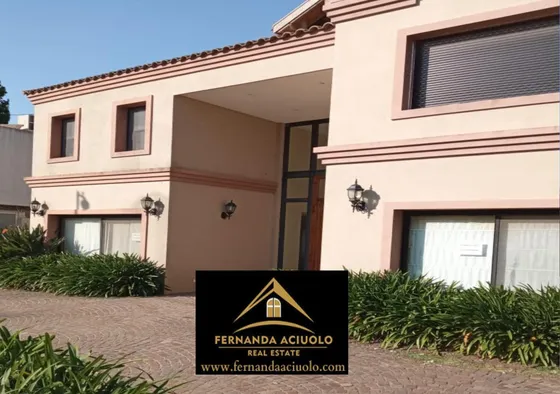 Oportunidad!! Hermosa Casa Con Vista Al Golf En Venado I
