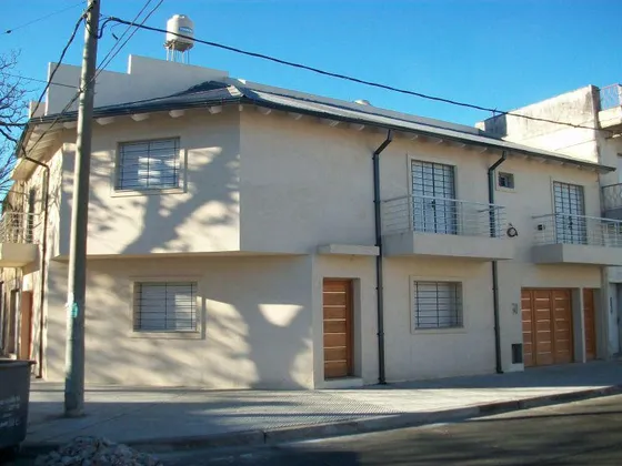 Suarez Al 3900 - Casa En Venta 3 Dormitorios   Cochera En Rosario