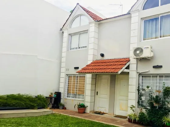 Departamento Ph  En Venta En Villa Sarmiento, Morón, G.b.a. Zona Oeste
