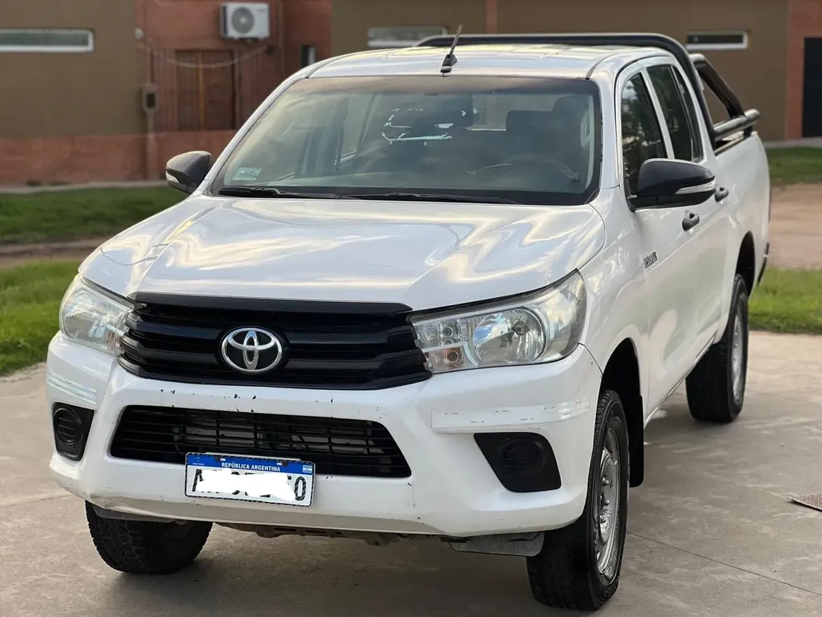 Toyota Hilux Pick-Up 2.4 Cd Dx 150cv 4x4