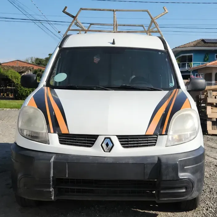Renault Kangoo Express 2014 1.6 16v Hi-flex 4p Renault Kangoo Express 2014 1.6 16v Hi-flex 4p