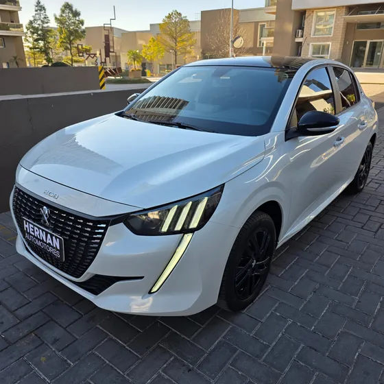 Peugeot 208 1.6 Style Tiptronic