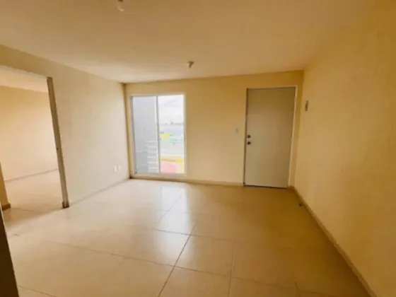Excelente Casa En Jardines De Churubusco, Excelente Oportunidad De Inversión. -no Creditos-   Agr