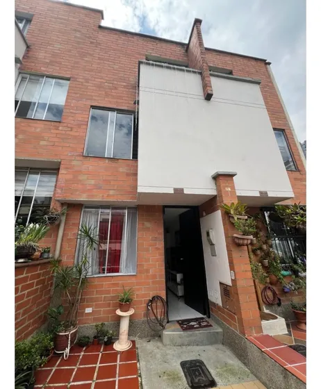 Casa En Venta Loma Del Indio 