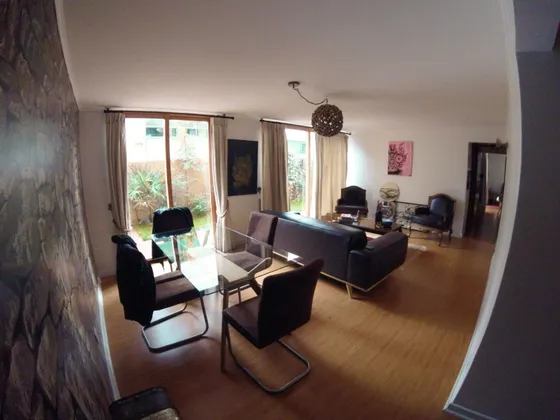 Departamento Con 2 Patios Grandes A Pasos Del Metro El Golf 