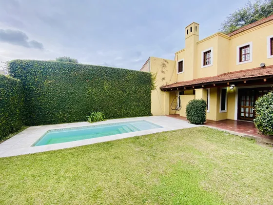Granja De Funes - 3 Dorm ( 1 En Suite) - Apto Crèdito - Pileta Casa En Venta