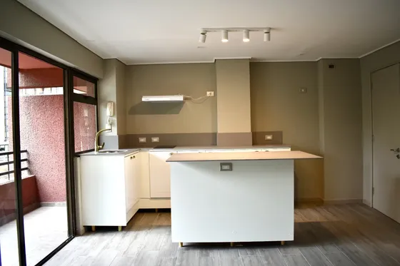 Departamento Remodelado, 1d+1b El Golf