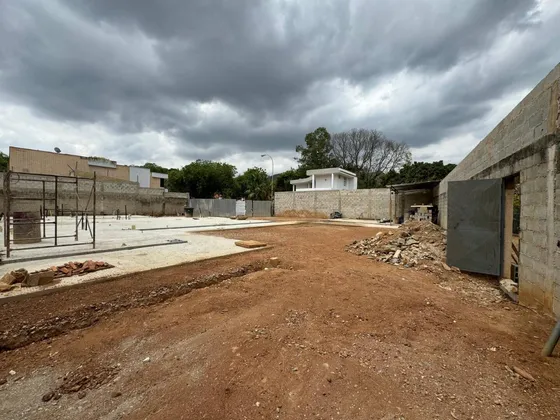 Venta De Terreno Con Proyecto De Casa Sabana Larga Valencia. Cod A 274416.