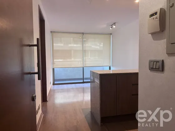 Departamento En Arriendo De 1 Dorm. En Leonardo Da Vinci