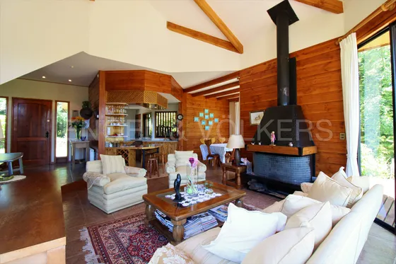 Casa En Hermosa Parcela En Sector Los Riscos En Pucón