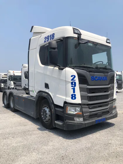 Camión Scania R450 A6x2