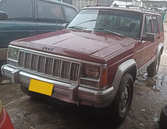 Jeep Cherokee 4.0 Laredo
