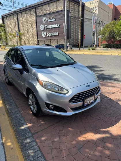 Ford Fiesta 1.6 Se Sedan Mt