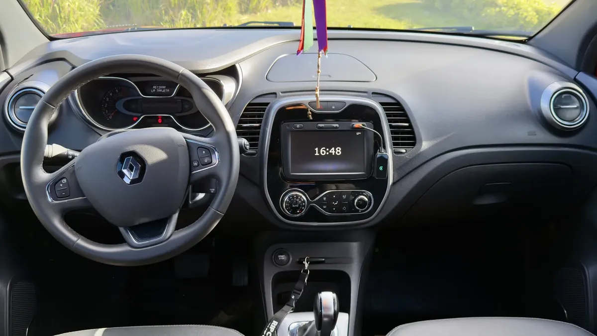 Renault Captur 1.6 Bose Cvt5683282571493580819