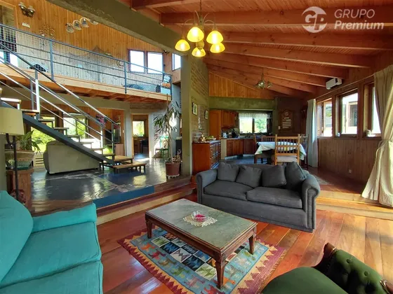 Casa Contemporáneo-rústica En Parcela 5.069 M2 Padre Hurtado