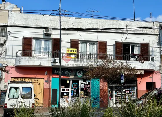 Edificio En Block En Zona Comercial De Virreyes