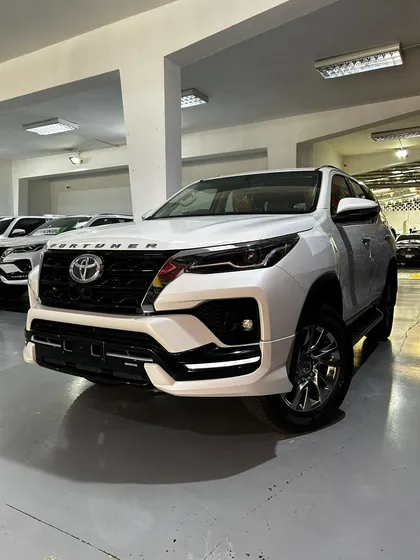 Toyota Fortuner Sr5