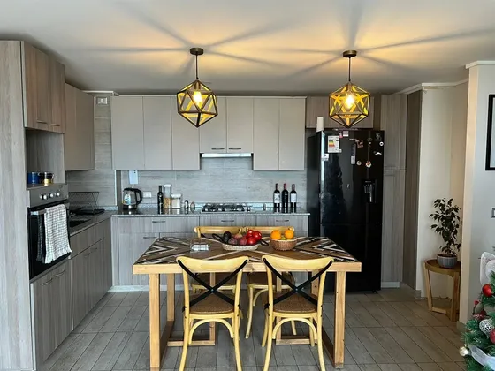 Arriendo Amplio Departamento 3d + 2b Estac.y Bodega