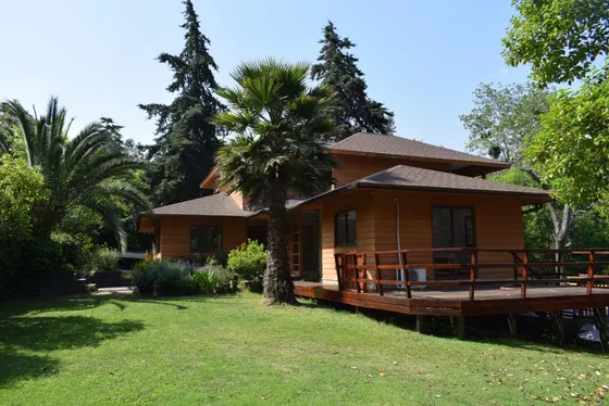 Vende Casa Especial Diseño Y Distribución