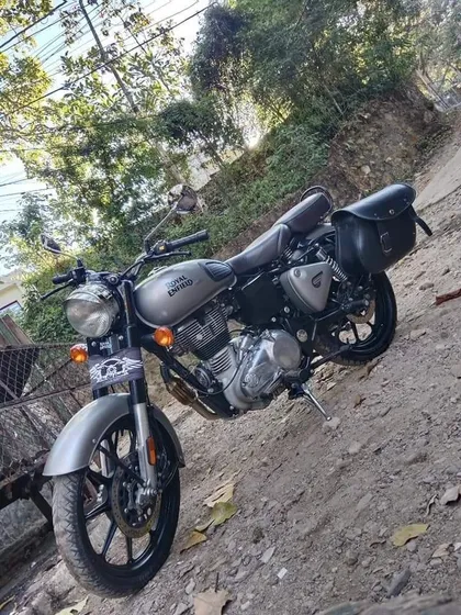  Vendo Mi Royal Enfield Classic 350