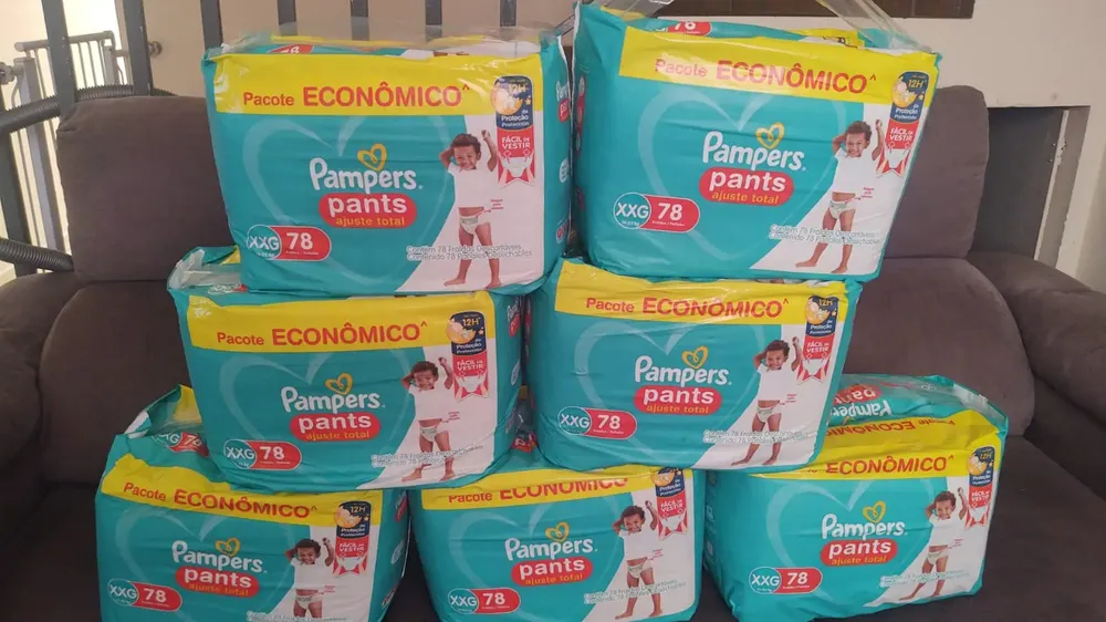 Pampers Pants Ajuste Total pacote de fralda infantil tamanho M 84 unidades
