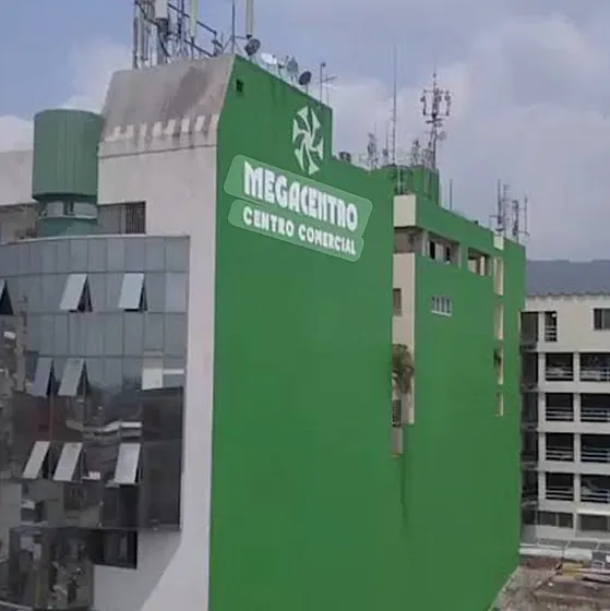 Vendo Oficina Megacentro Cali.