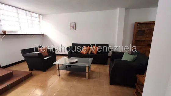  Apartamento Amplio Y Acogedor  En Venta En La Colifornia Norte, 25-18790