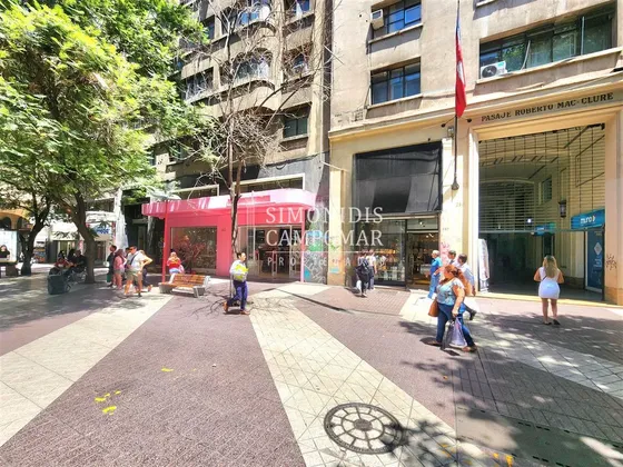 Local Comercial En Arriendo En Ahumada Santiago Alto Flujo
