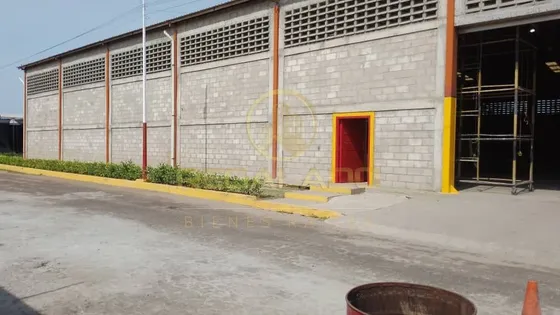 Ga-116 Zona Sur Galpon Zona Industrial