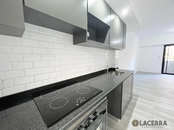 Departamento Sobre Cale Alvear 1 Amb. Casi A Estrenar