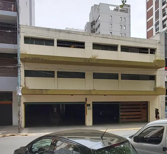 Venta Cochera En Alsina Entre Mitre Y Sarmiento, Quilmes Centro