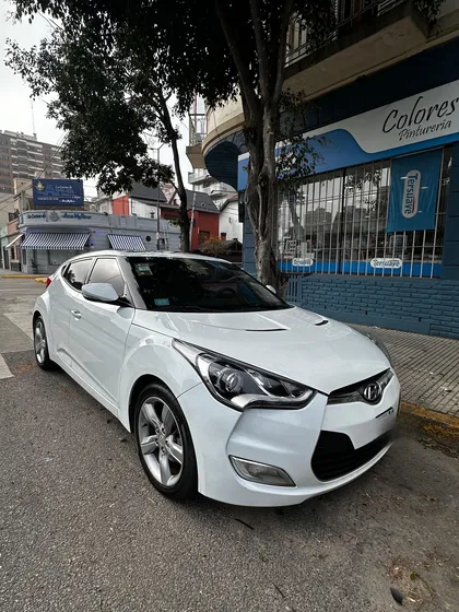 Hyundai Veloster 1.6 130cv At