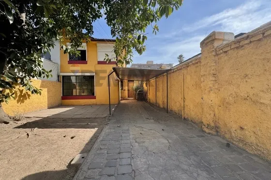 Casa Comercial 5 Privados, 4 Estac. Ñuñoa