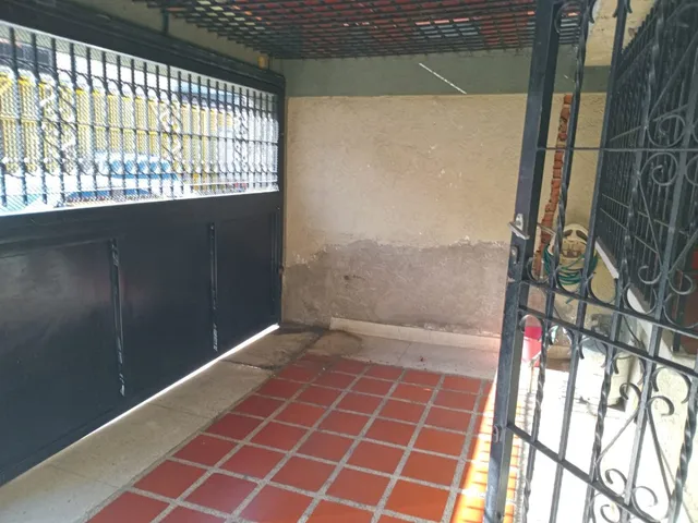 Casa /venta / El Cementerio/ 145mts /5h/2b/1pe Ref 75.000
