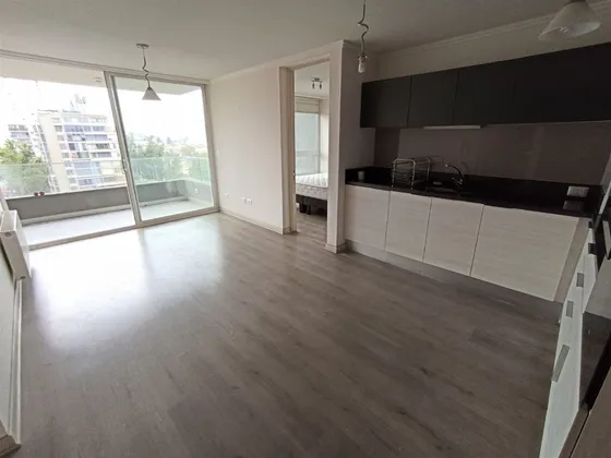 Departamento En Excelente Ubicación En Viña Del Mar