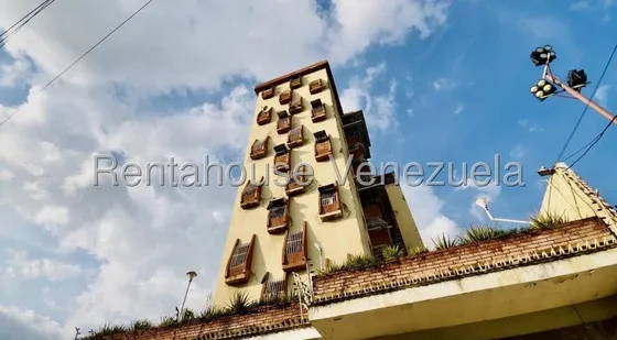 Apartamento En Venta En Maracay 25-9386 Dt