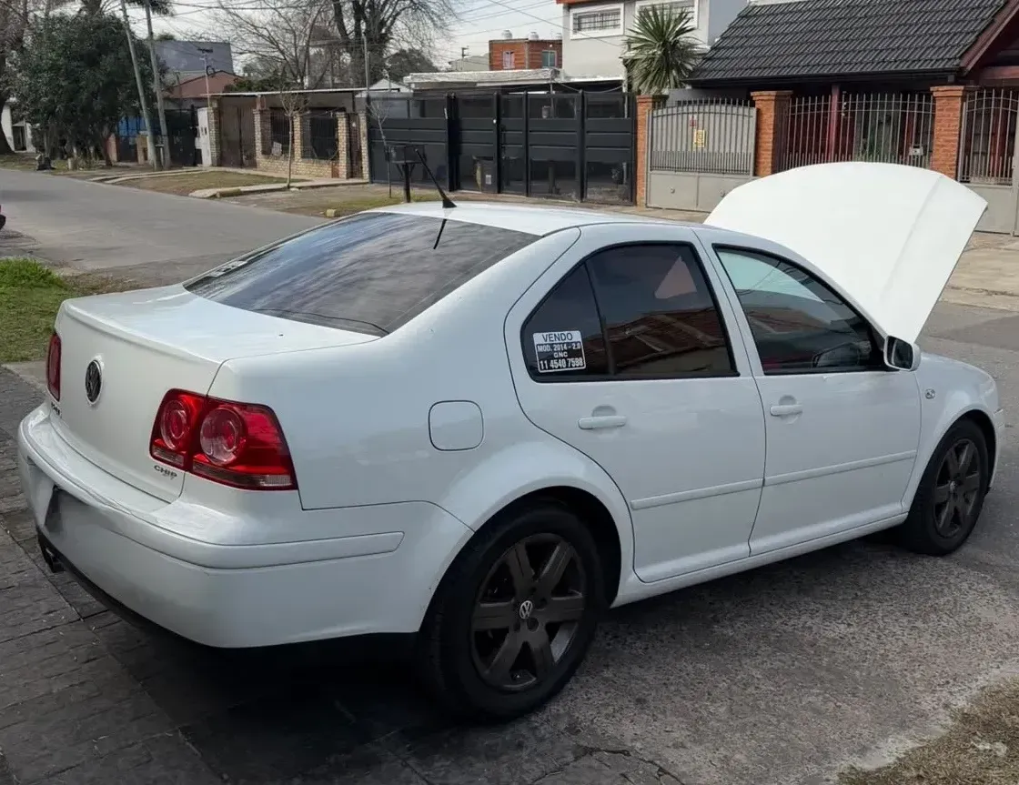 Volkswagen Bora 2.0 Trendline 115cv