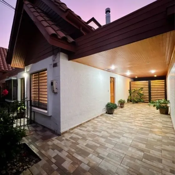 Arriendo Casa Amoblada En Los Andes