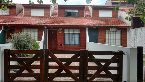 Ph En Venta - 1 Dormitorio 1 Baño - Cochera - Las Toninas 