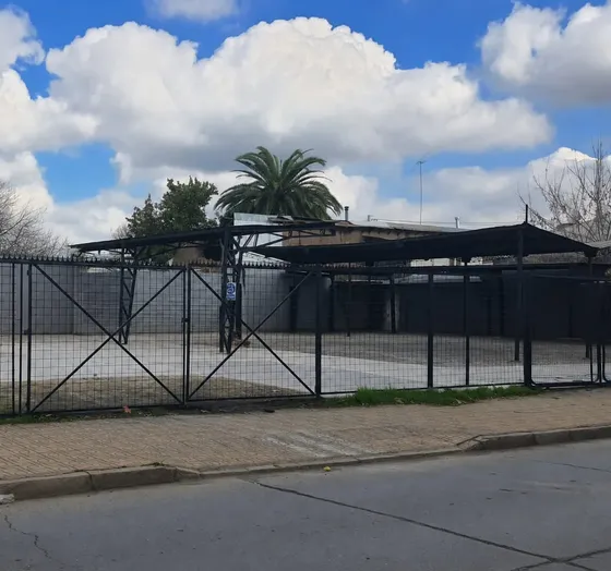 Arriendo Terreno Calle Merced