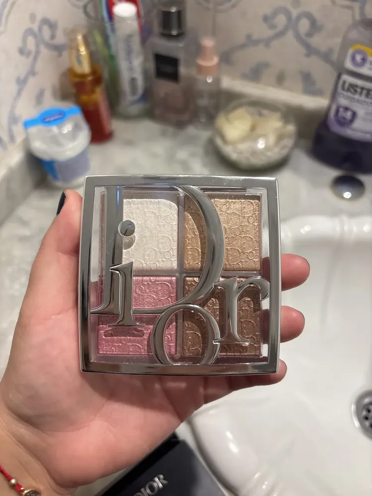 Dior Backstage Face Palette ゴールドポーチ付き Amazon | 【国内正規