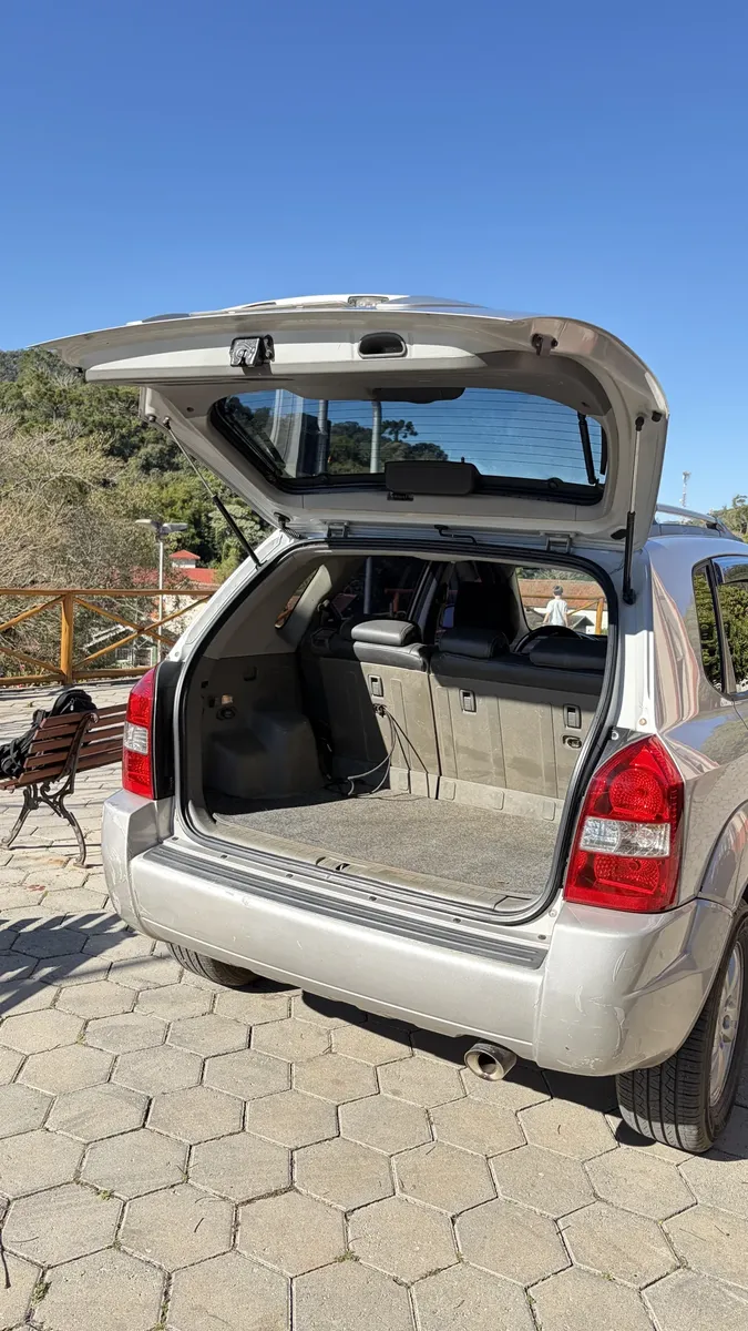 Hyundai Tucson 2006 2.0 Gl 4x2 Aut. 5p — foto 6